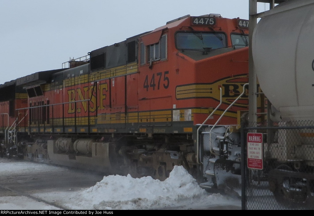 BNSF 4475